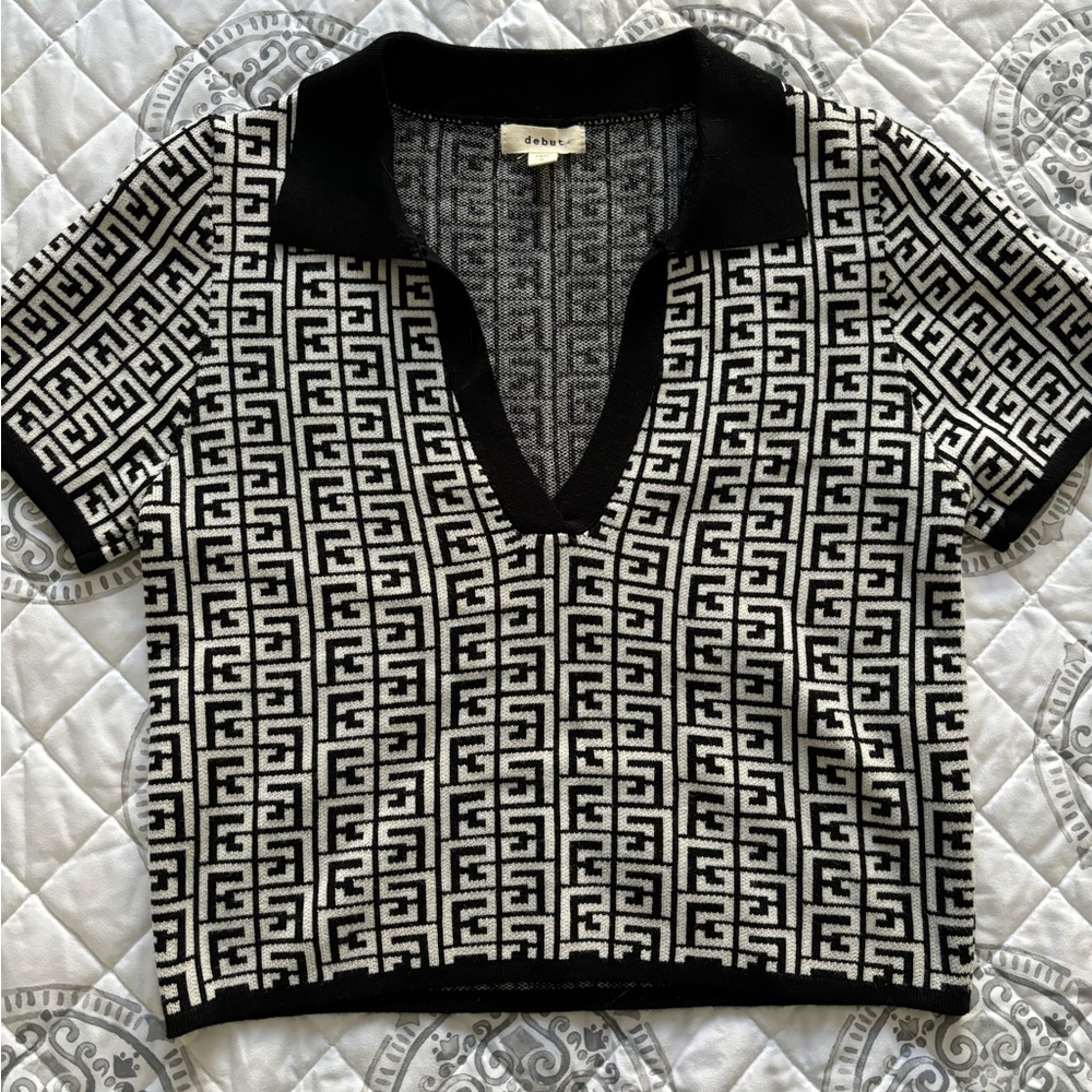 debut Cropped Collared Shirt